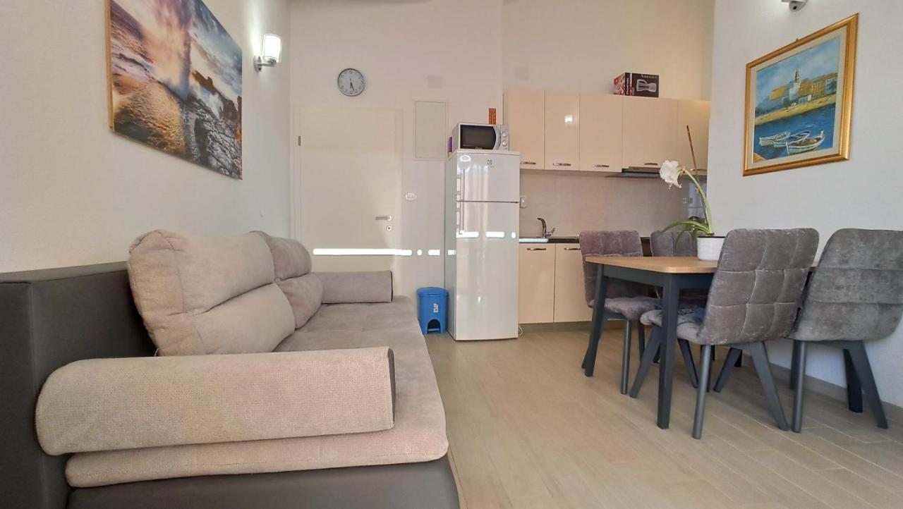 Jakopovic Apartments روغوزنيكا المظهر الخارجي الصورة
